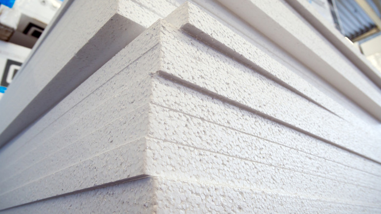Polistiren köpük levha yığını