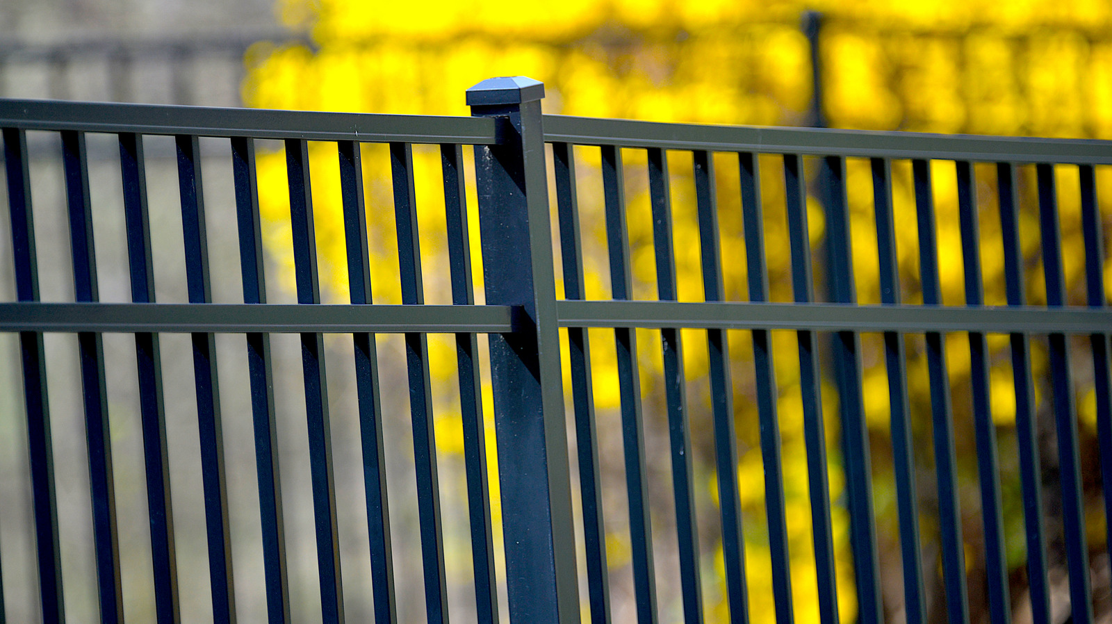 Bahçenize alüminyum eskrim takmanın ortalama ne kadar maliyeti