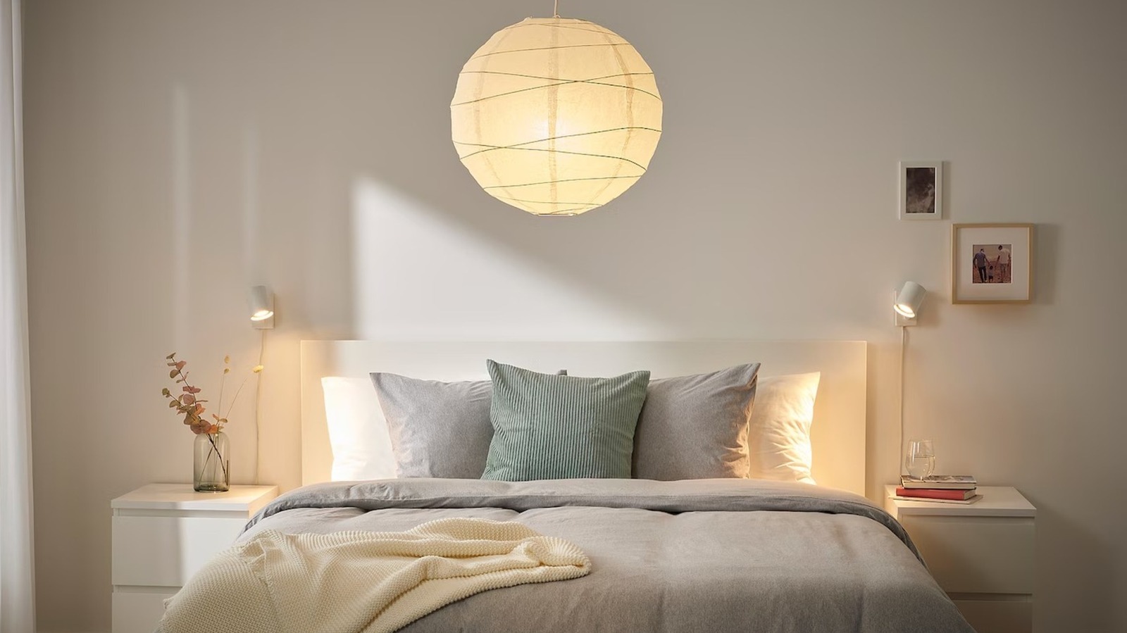 Ikea regolit lambalarına çok lüks görünen uygun fiyatlı bir yükseltme vermenin kolay yolu