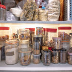 Dollar Tree's Wire Duş Caddy, herhangi bir alanı dışlamak için mükemmel bir yoldur