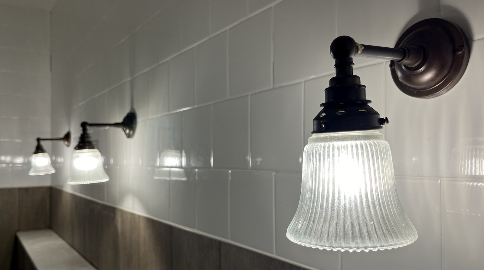 Vintage görünen banyo ışığı fikstürleri nasıl seçilir