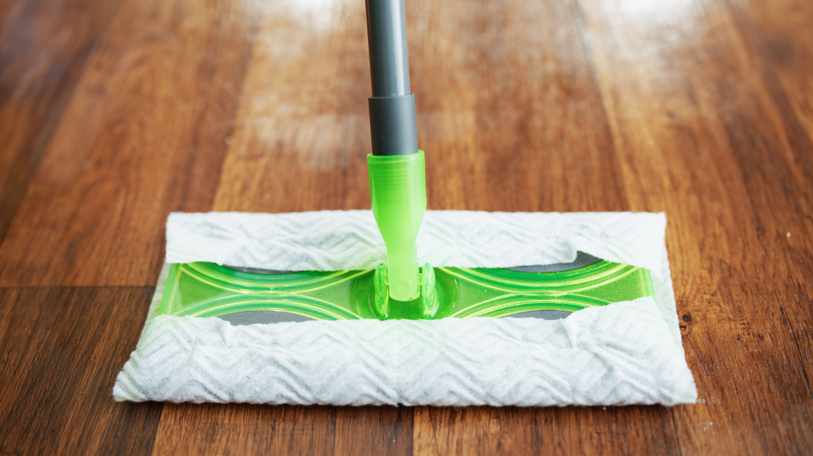 Swiffer paspasını zeminlerle sınırlamayın - bundan daha fazlasını temizleyebilirsiniz