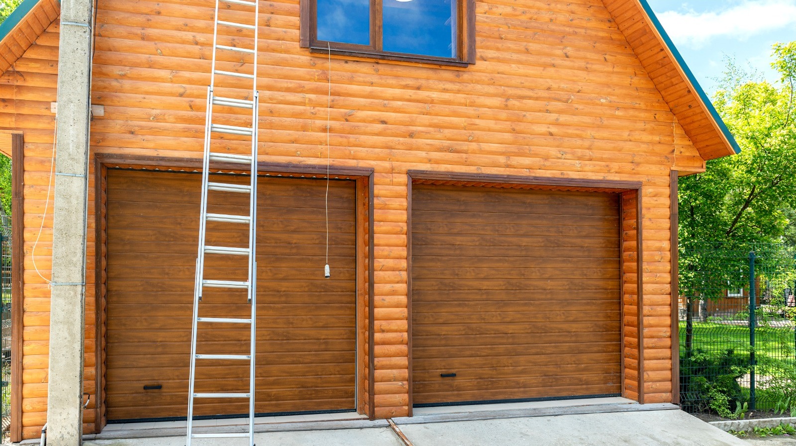 Garaj için büyük bir merdiven depolama rafı nasıl DIY