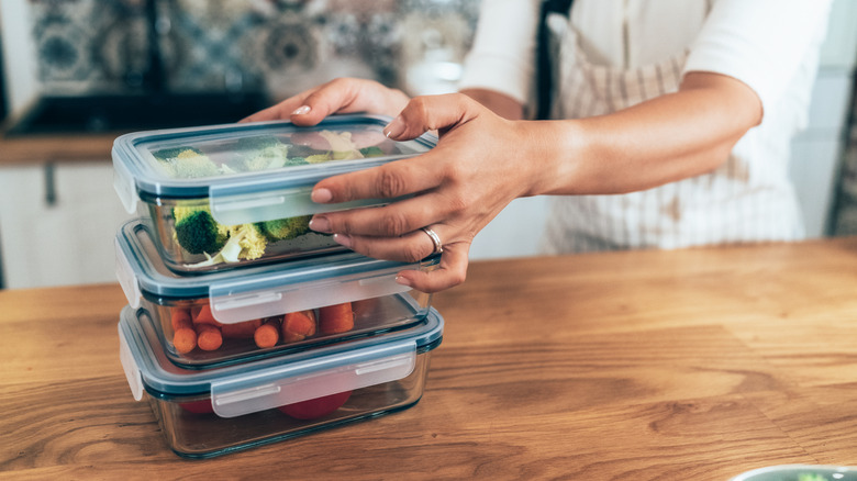 Eller istifleme cam gıda kapları