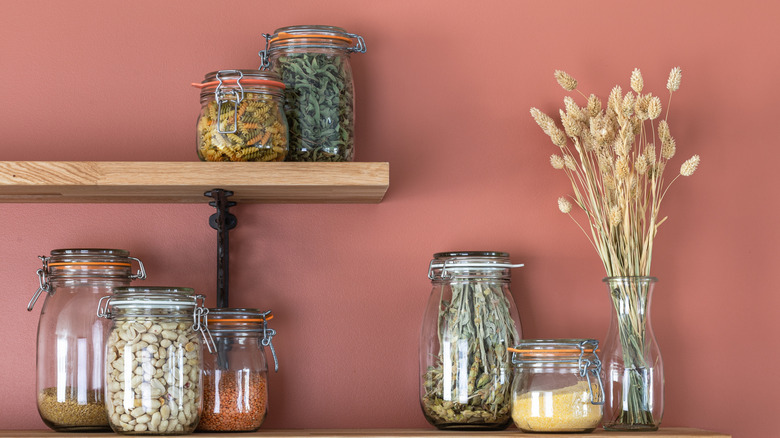 Terracotta mutfak duvarı