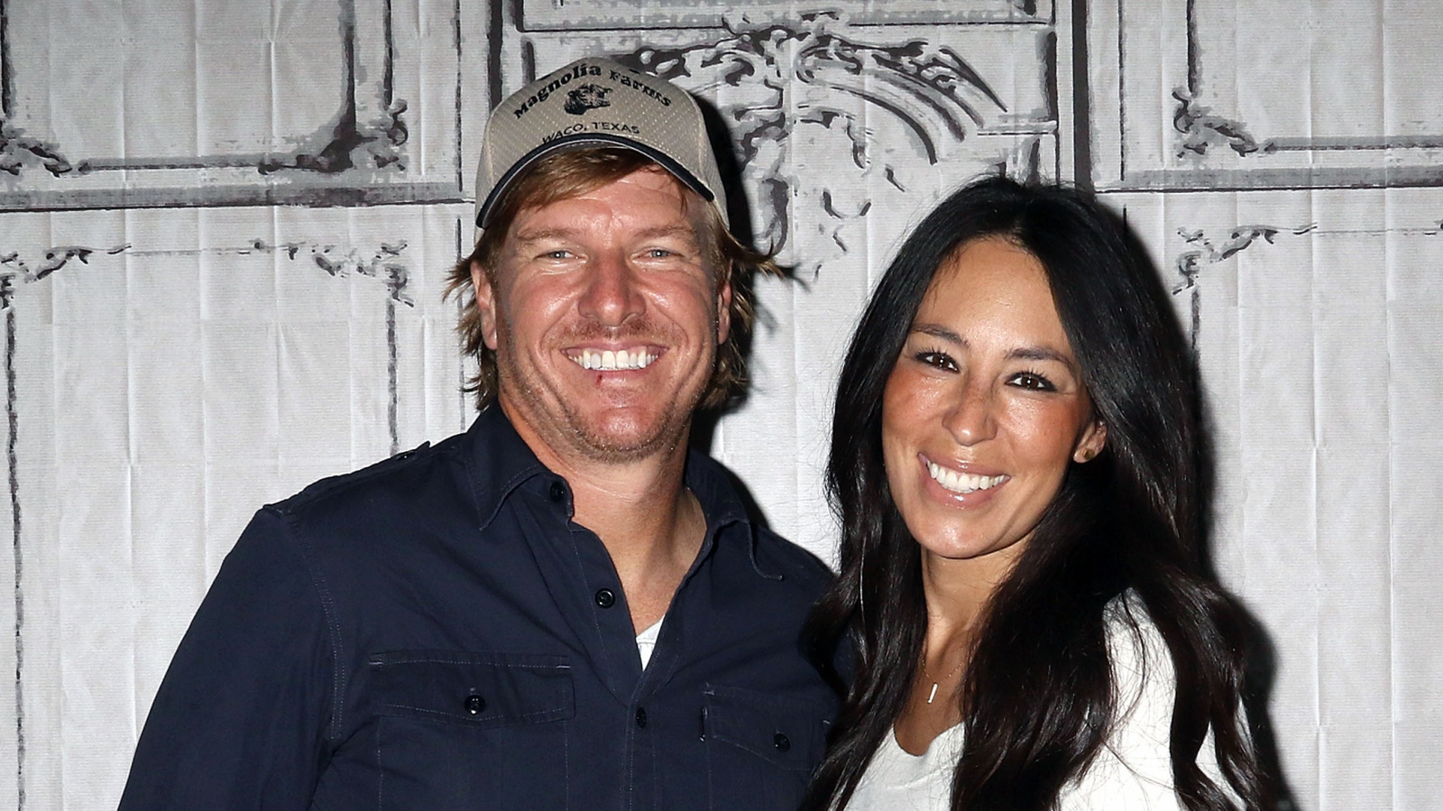 Joanna Gaines'in karanlık bir mutfağı aydınlatmak için kullandığı 15 ipucu ve püf noktası