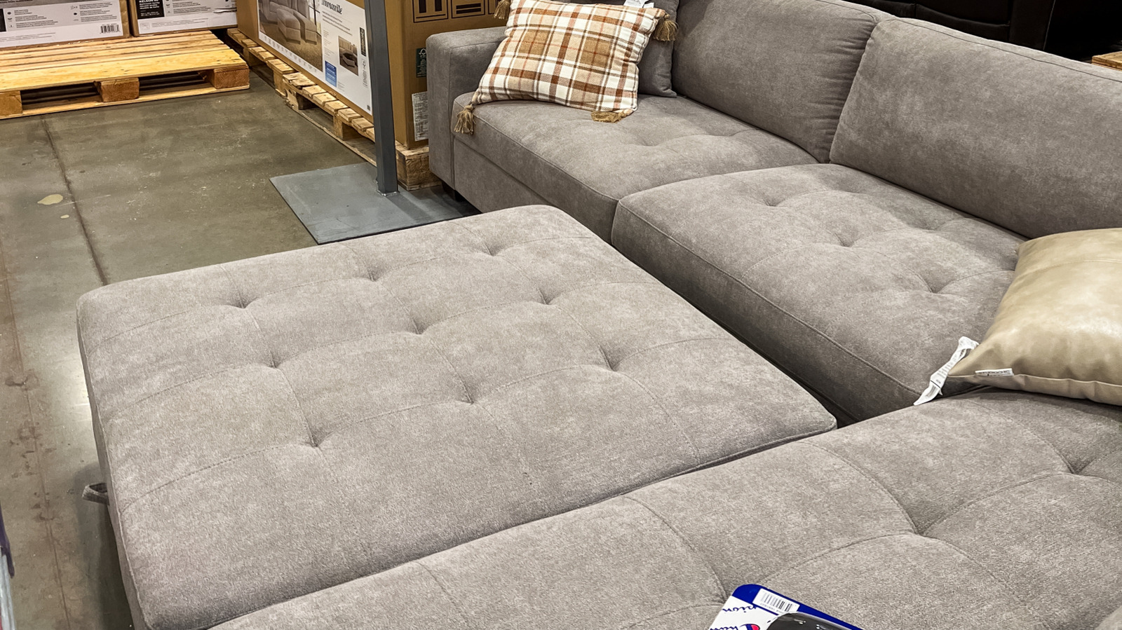 Costco'nun popüler uyuyan sandalyesi IKEA'daki seçeneklerle nasıl karşılaştırılır?
