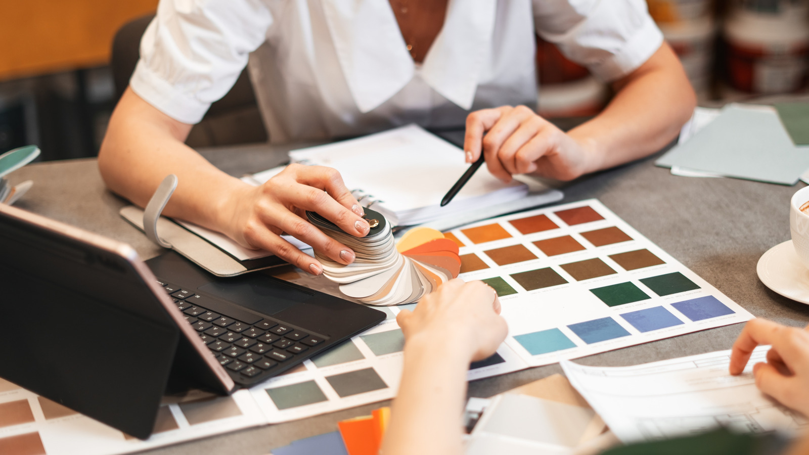 2026'da patlamayacak popüler bir boya renk trendine düşmekten kaçının