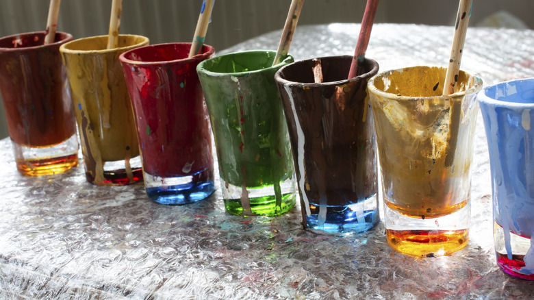 Atış gözlüklerinde boya