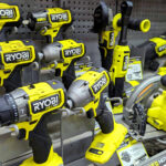 Araçlarınız için Ryobi'nin 18V kenarı ve 18V HP pilleri arasında nasıl seçim yapılır