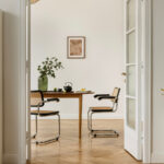 Herhangi bir odada nötrleri mükemmel bir şekilde tamamlayan beklenmedik renk