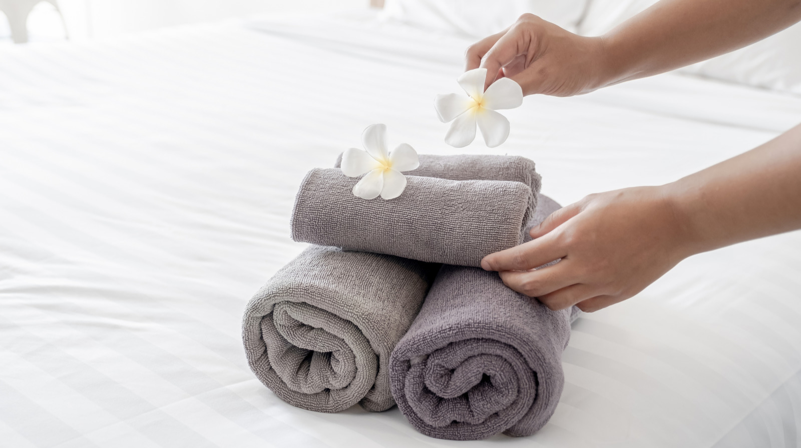 Mutfak ve banyo havlu depolama için harikalar yaratacak basit IKEA hilesi