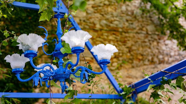 açık avize mavi boyalı