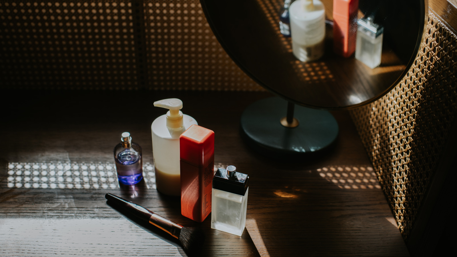 Uygun fiyatlı bir Dolar Mağazası ile Tezgah Dağınıklığı'nı ortadan kaldırın