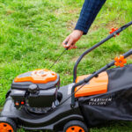 Bir çim biçme makinesinde düzenli kurşunsuz gaz kullanmanın uzun vadeli etkileri