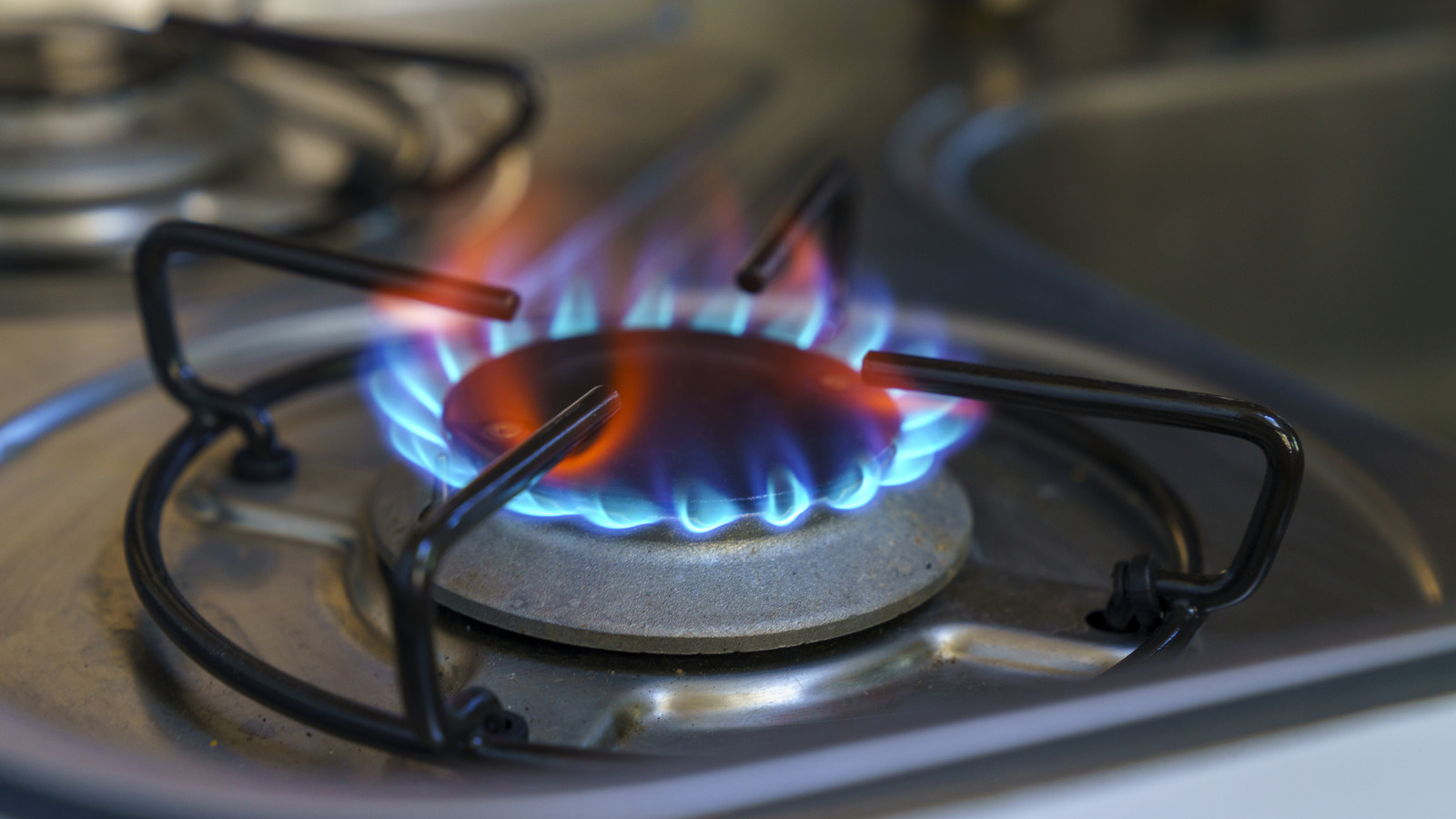 Bir gaz hattı takmanın en büyük dezavantajları (ve sizin için doğrusa)