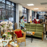 Değerli Vintage Mobilya Parçası Kitap Kuvvetleri Tasarruf Mağazalarında Asla Atlamamalı