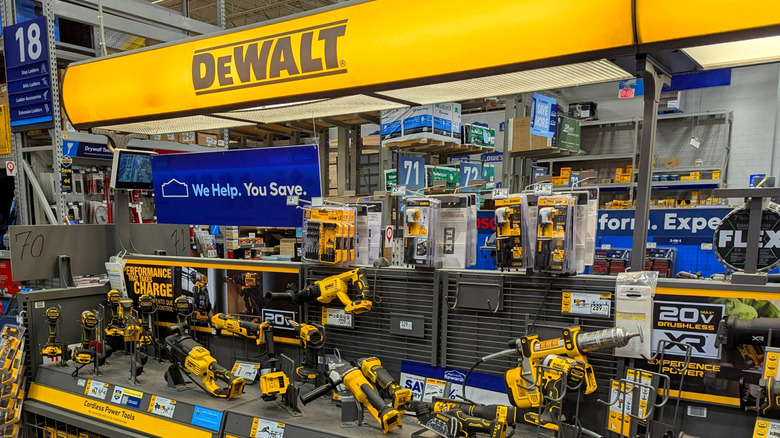 Çok çeşitli Dewalt Kablosu ve Kablosuz Araçlar