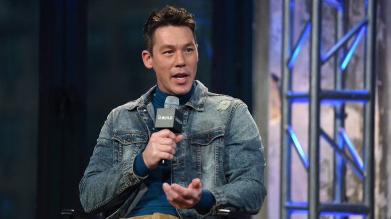 David Bromstad, AOL Studios'ta AOL Build Hoparlör Serisinde Konuşuyor