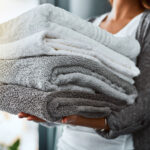 Eski havlu atmayın: onları evin etrafında yeniden kullanmanın 15 yolu