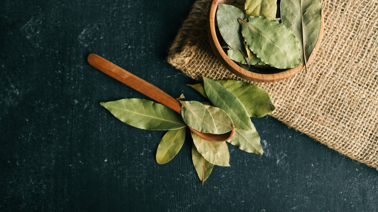 Çamaşır makinenize defne yaprakları koymalı mısınız?