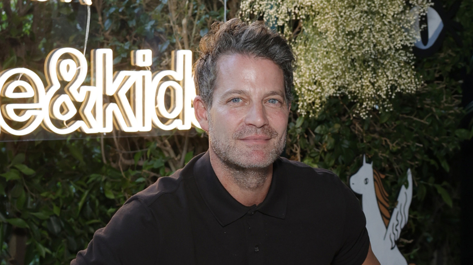 Nate Berkus, Benjamin Moore'dan gitme renklerini açıklıyor