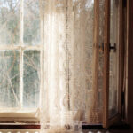 Vintage görünümü tercih eden herkes için en iyi IKEA perdeleri