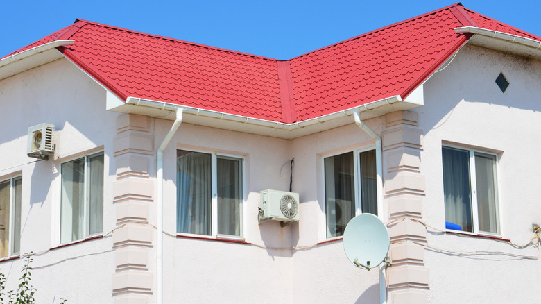 Quoins ile sıva evi