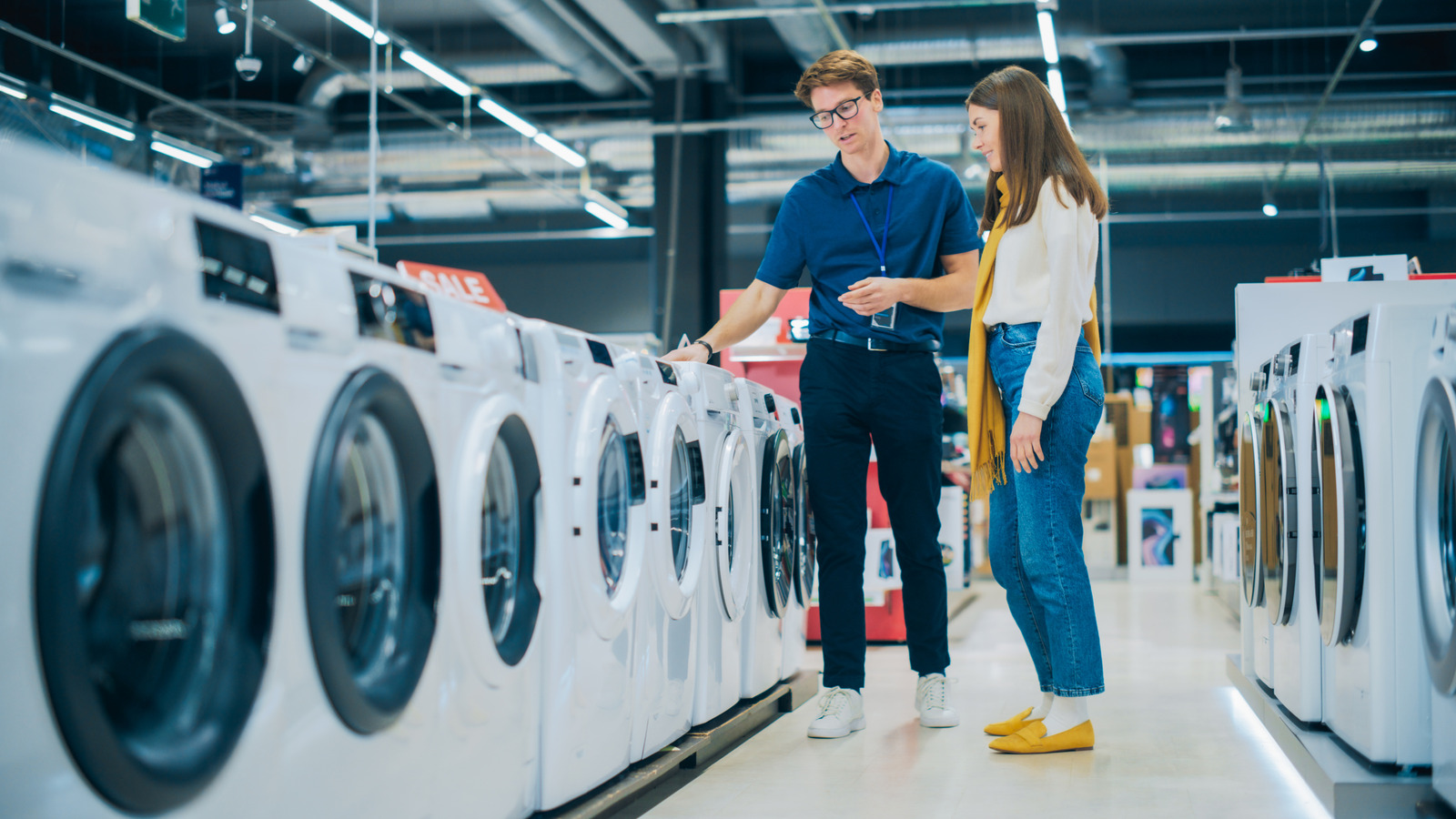 Lowe veya Best Buy: Ev aletleri için daha iyi satın alma hangisi?