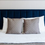 Yatağınız pencereler arasında mı? Bunu başlığın hakkında düşünmelisin