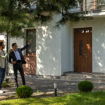 Evinizin modası geçmiş görünmesini sağlayan ve Curb Cazibesini Öldüren Yaygın Hata