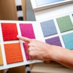 Zeminin rengine göre bir halı nasıl seçilir (ve önemli olup olmadığı)