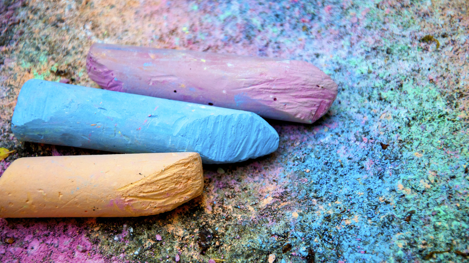 Evinizin önündeki kaldırımda tebeşir kullandığınız için sorun yaşayabilir misiniz? İşte bildiklerimiz