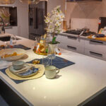 2025'te hepimizin görmesi gereken çarpıcı mutfak adası trendi