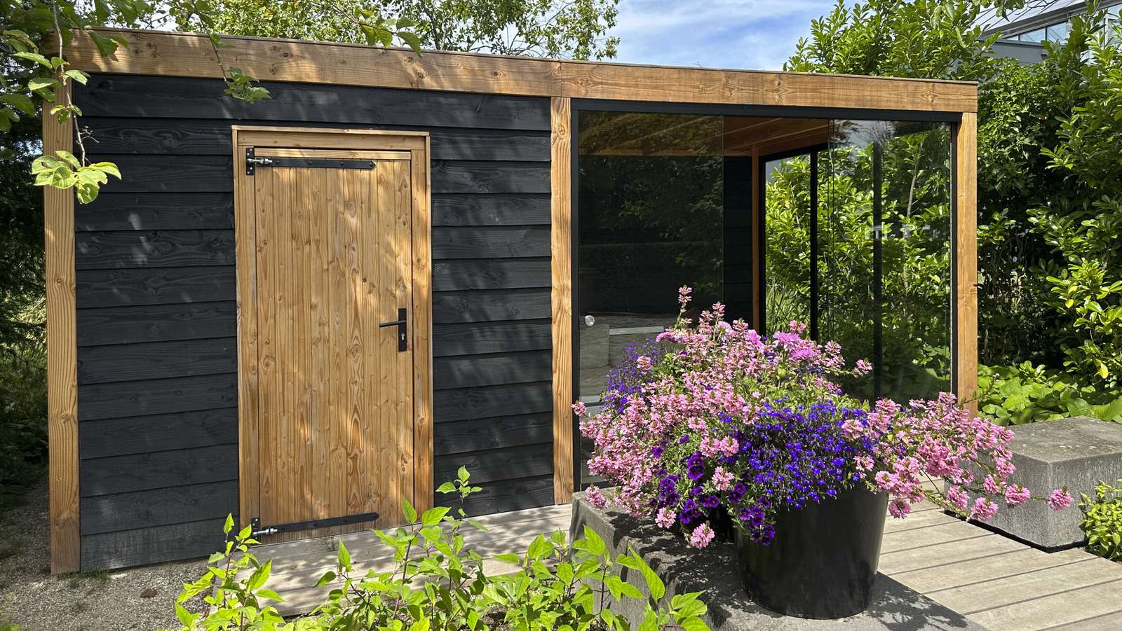 Ekstra gelir için yasal olarak yaşanabilir bir kulübe alanı kiralayabilir misiniz?