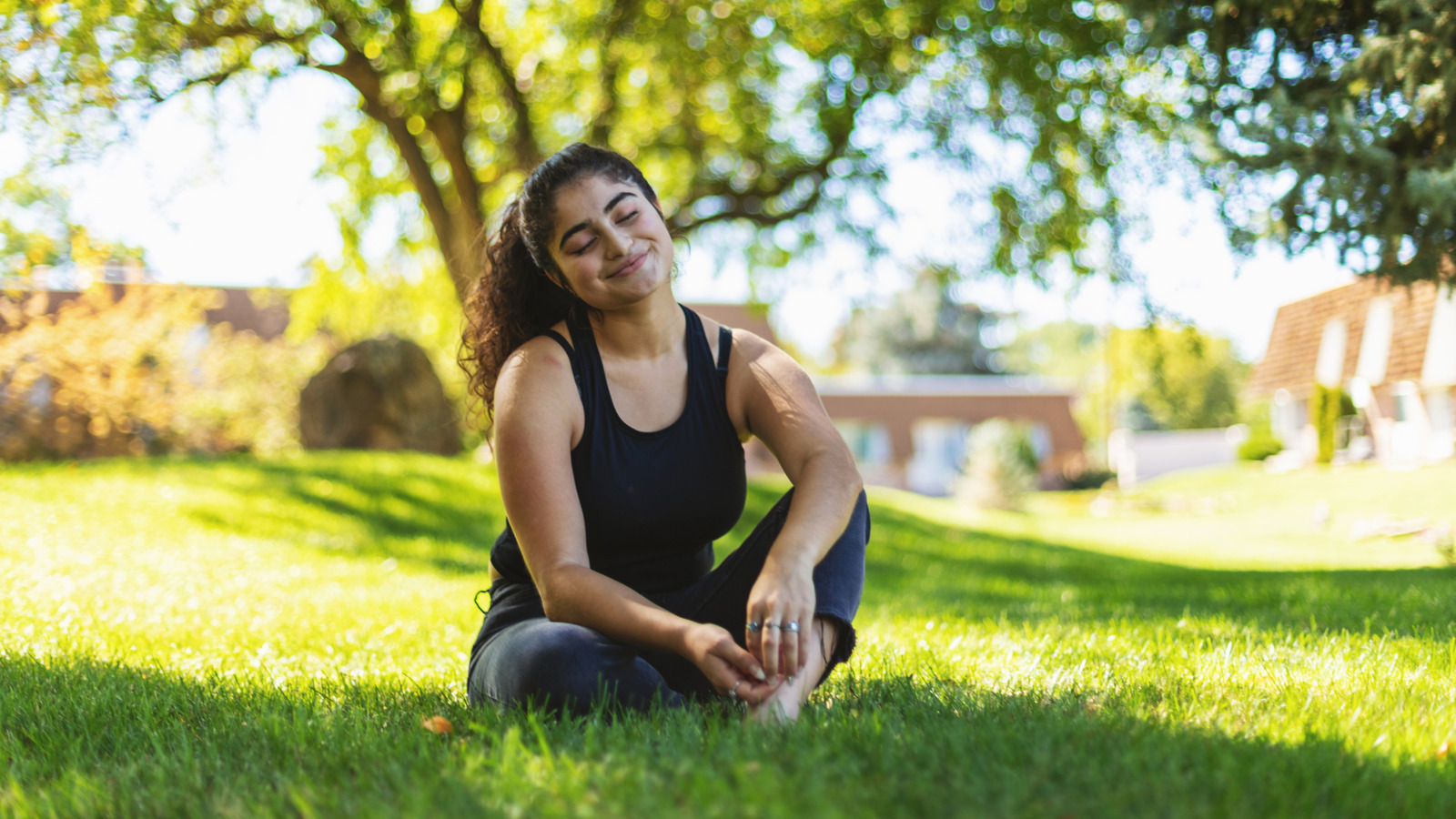 Bahçenize gölge ve güzellik eklemek için mükemmel olan çiçek açan ağaç