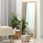 IKEA'nın popüler aynalarından biriyle düşük bir fiyata bu yüksek kaliteli bir görünüm elde edin