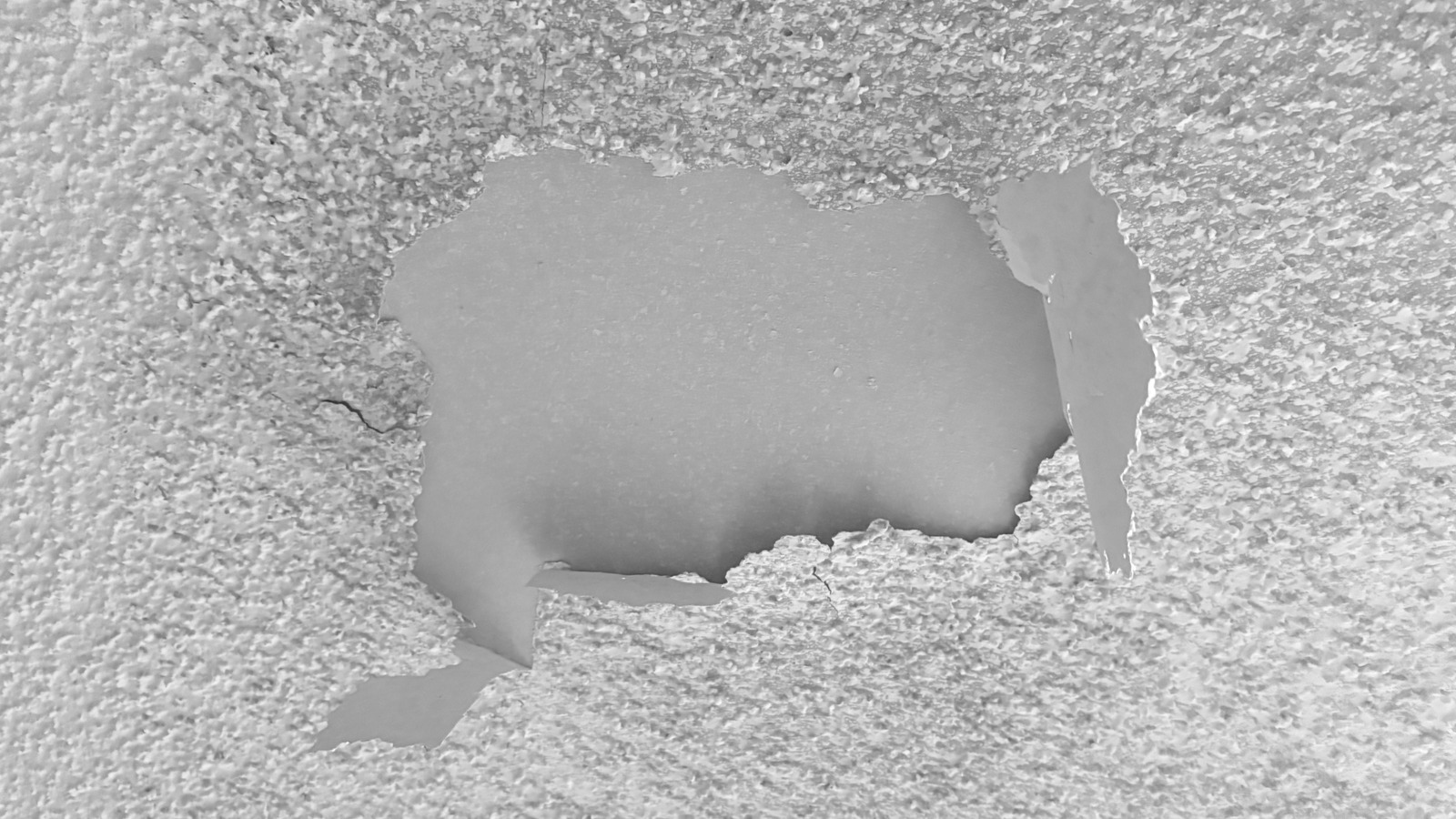 Patlamış Mısır Tavanını Çıkarmayı Kolaylaştıran Beklenmedik Çamaşır Zımbası