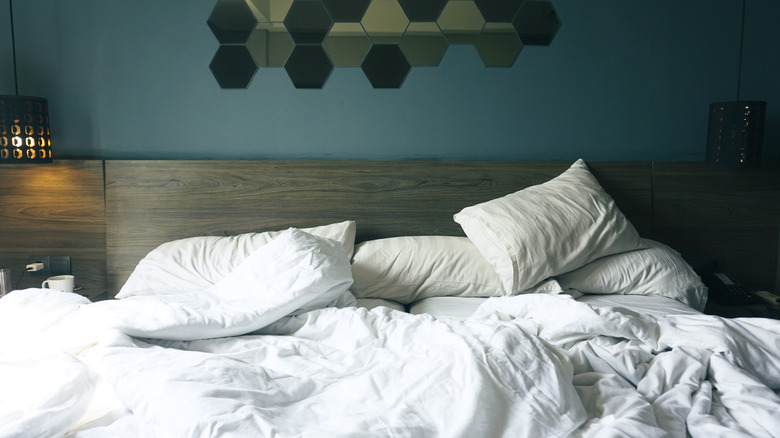 Dağınık çarşaflar