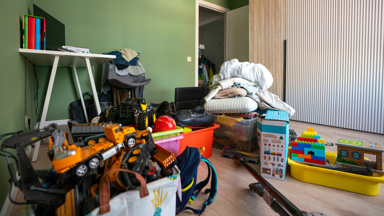 Dağınıklıkla dolu oda