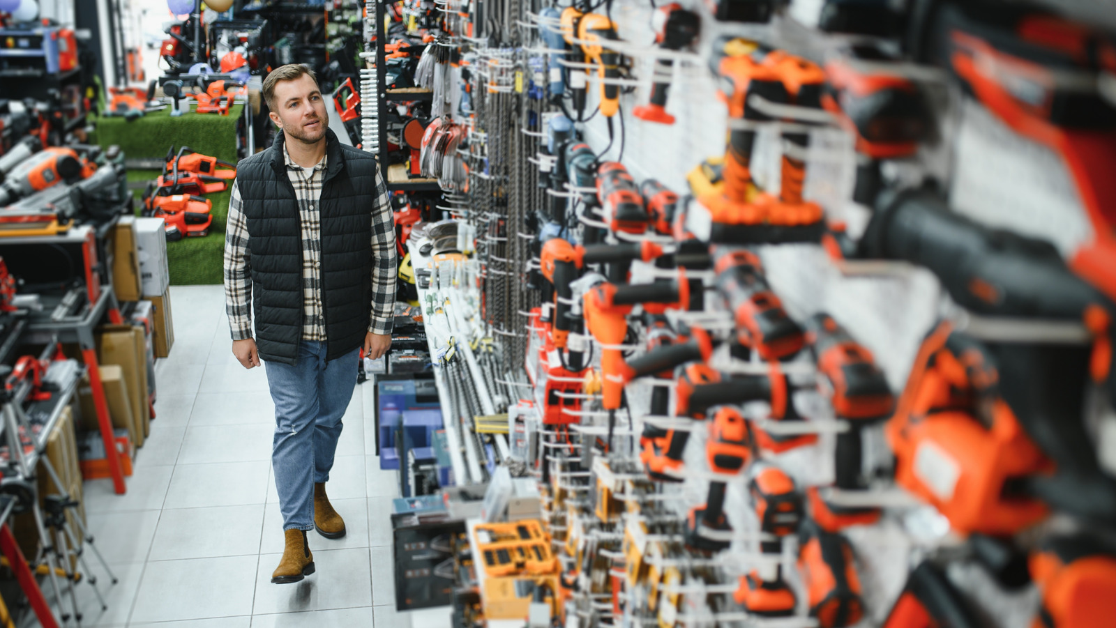 Şu Anda Home Depot'tan Ücretsiz Araçlar Nasıl Alınır?