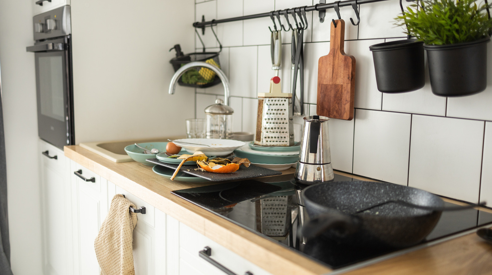 Şık Bir Dolar Ağacı Kendin Yap ile Tezgah Dağınıklığına Elveda Deyin