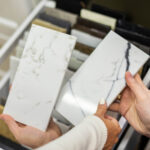 Kenara Çekin, Mermer: 2026'da Mutfağı Ele Geçirecek Daha Dayanıklı Malzeme Bu