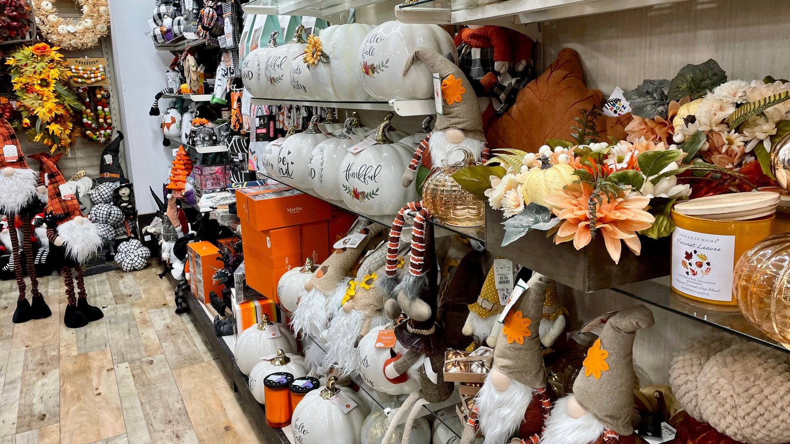 Bu Ekim HomeGoods'tan Alınabilecek En İyi 4 Dekor Öğesi