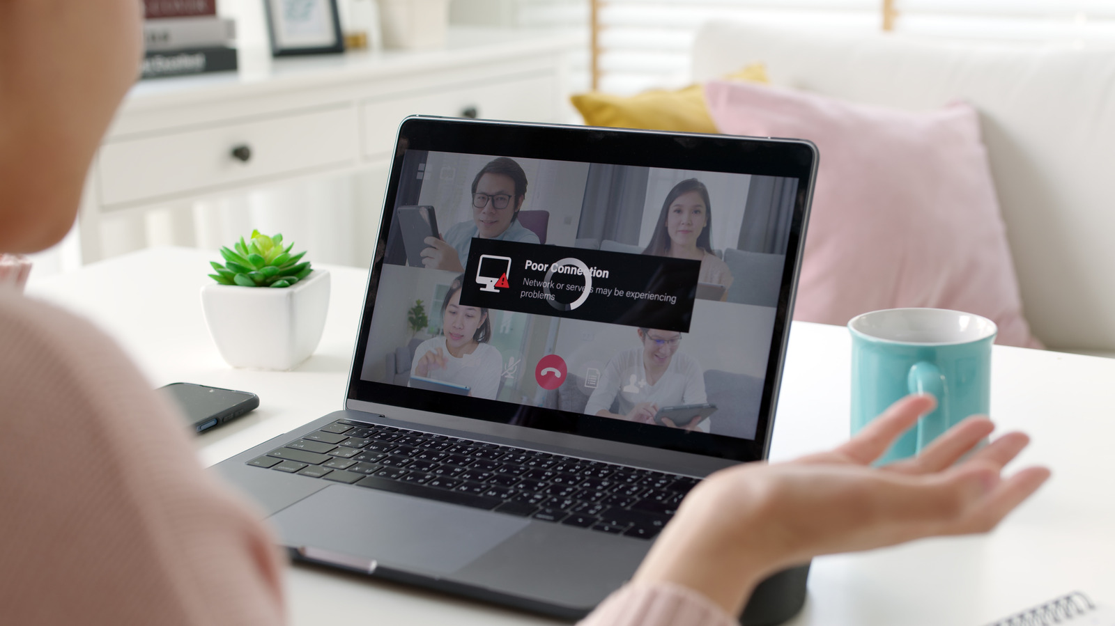 İnsanlar Gizlice WiFi Bağlantınızı mı Çalıyor? İşte Nasıl Anlaşılır