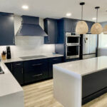 Beklenmedik Mavi Bir Dokunuşla Mutfağa Kıyı Havası Ekleyin