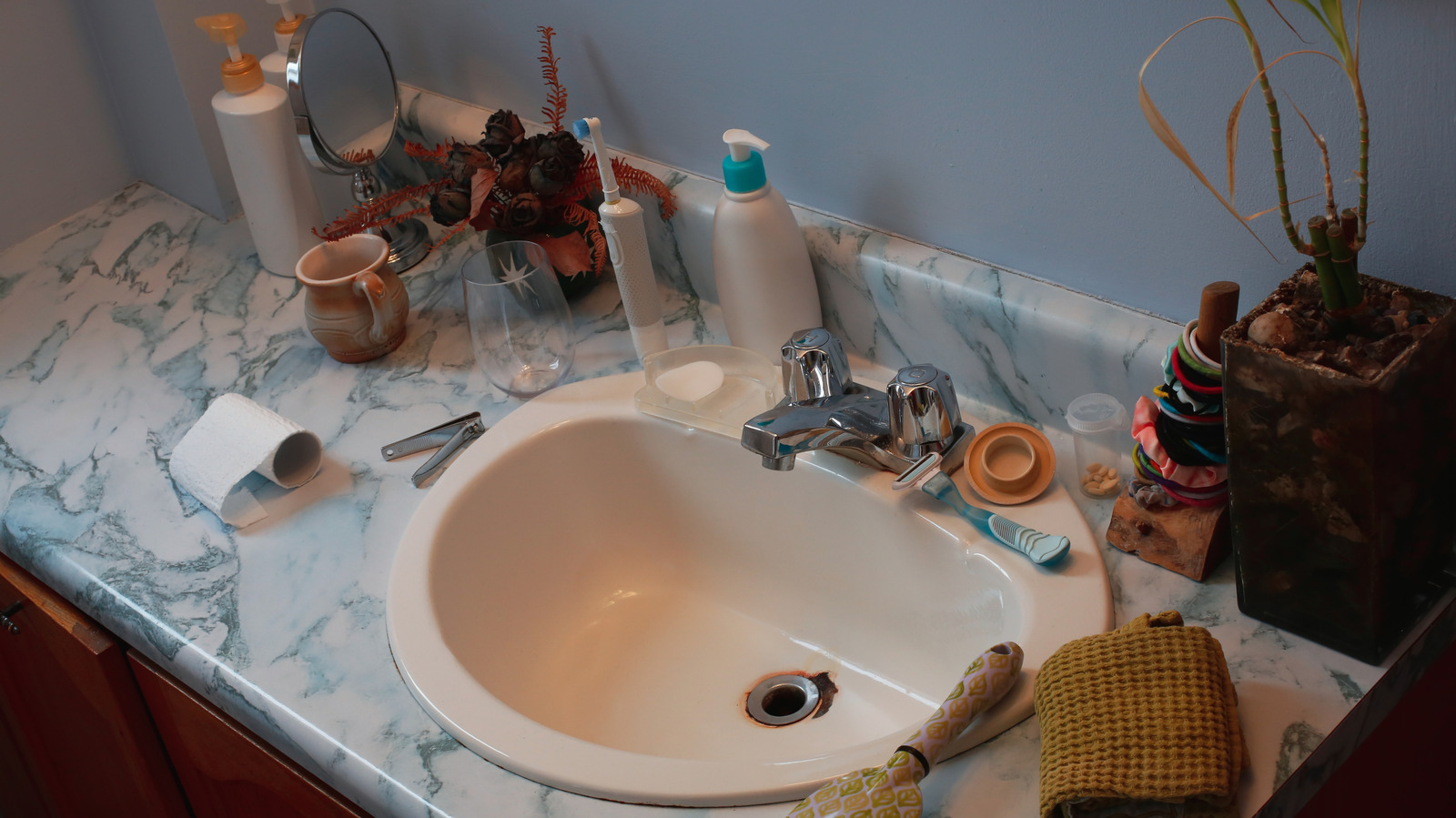 Banyonuza Ait Dolar Ağacı Mutfak Bulucu