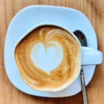 Hayatınızdaki Kahve Aşığı İçin İlginç Bir Mutfak Kupa Saati DIY