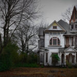 Evinizin Gizli Karanlık Bir Geçmişi Var mı? İşte Nasıl Öğrenilir?