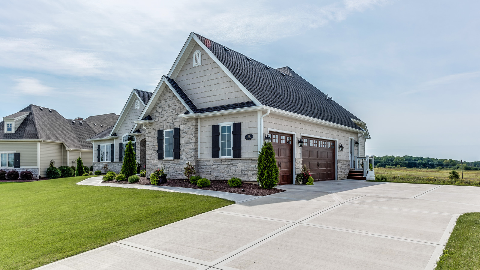 8 Tip Beton Yol (& Eviniz İçin Hangisi En İyisi)